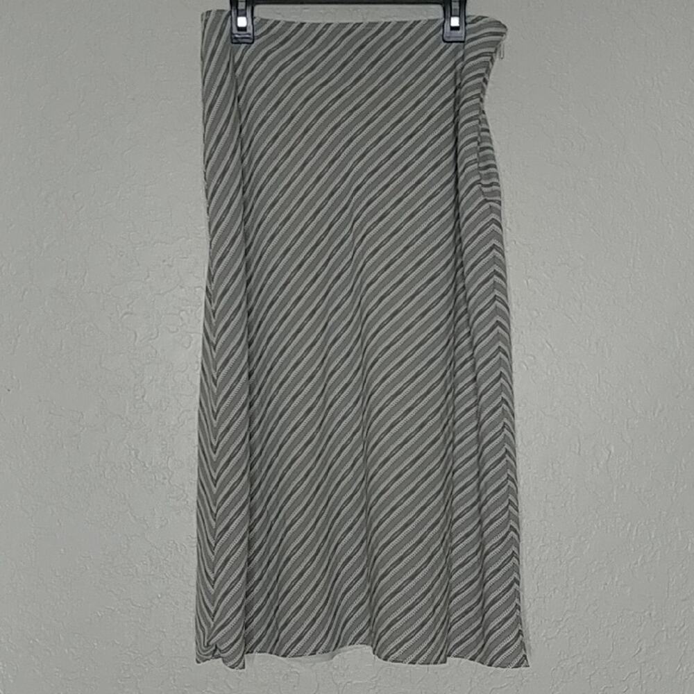 Calvin Klein Polka Dot And Stripe‎ Skirt Size 2